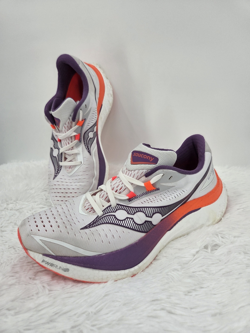 Saucony Endorphin Speed 4 Women US 10.5 White Purple Running Shoes